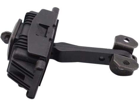 Auto wartość rynkowa: 6537 € (272 szt.) - 4