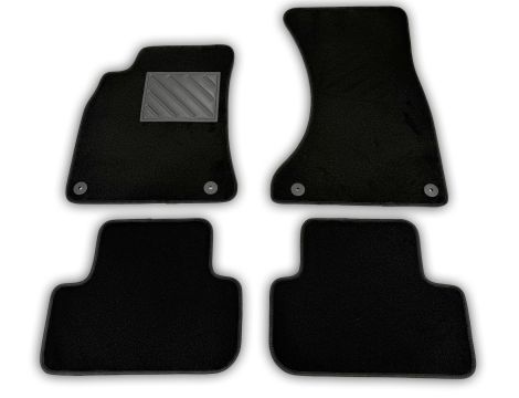 Auto wartość rynkowa: 690 € (26 szt.)