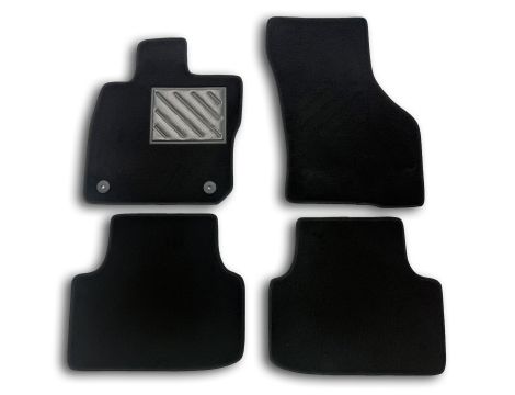 Auto wartość rynkowa: 690 € (26 szt.) - 12
