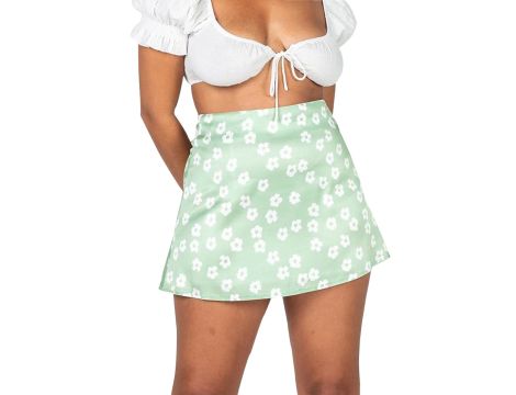 Moda wartość rynkowa: 6592 € (390 szt.) - 9