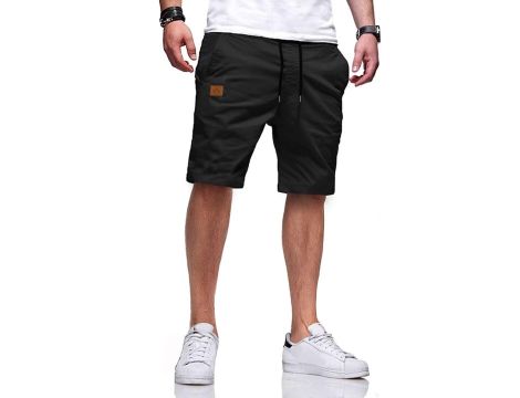 Moda wartość rynkowa: 8057 € (437 szt.) - 7